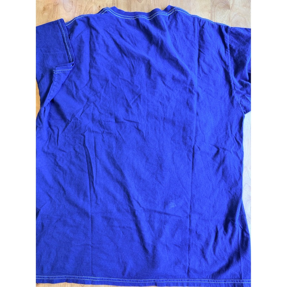 Wu-Tang Clan Mens Blue Lightning Logo NYC Skyline Graphic T-Shirt Medium - Picture 5 of 6